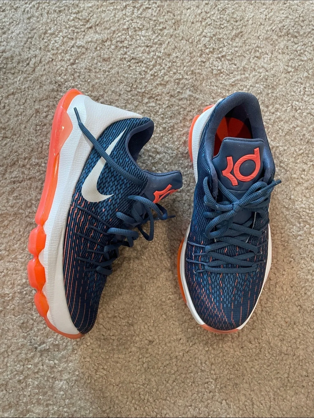 Nike breathable knit